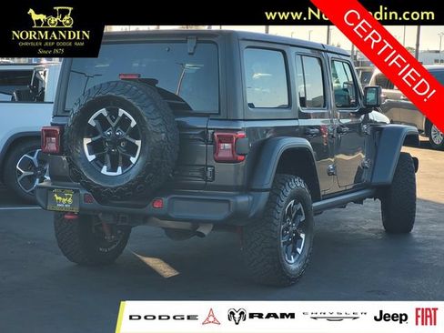 Certified 2025 Jeep Wrangler Unlimited Rubicon AWD/4WD image 4