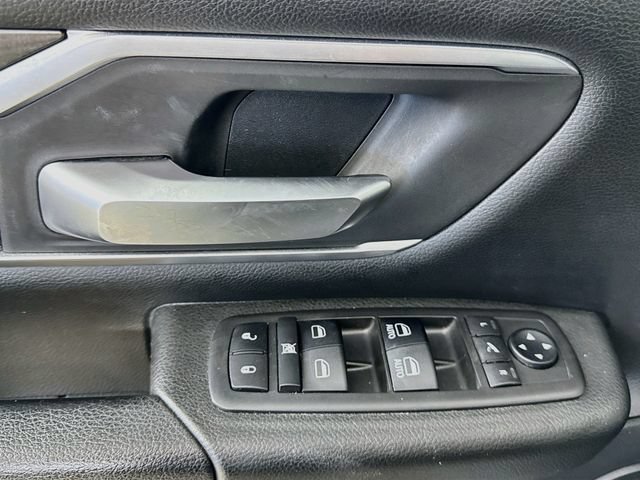 Used 2019 RAM 1500 Big Horn RWD image 21