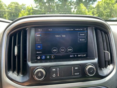 Used 2021 Chevrolet Colorado LT w/ Fleet Safety Package image 20