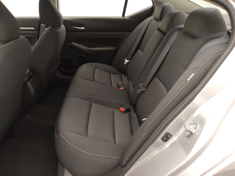 Used 2022 Nissan Altima 2.5 SV FWD image 18