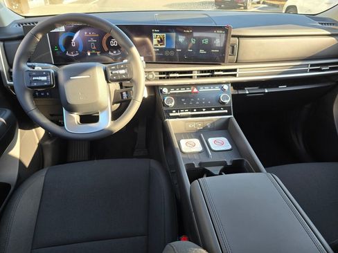 New 2026 Hyundai Santa Fe SE image 17