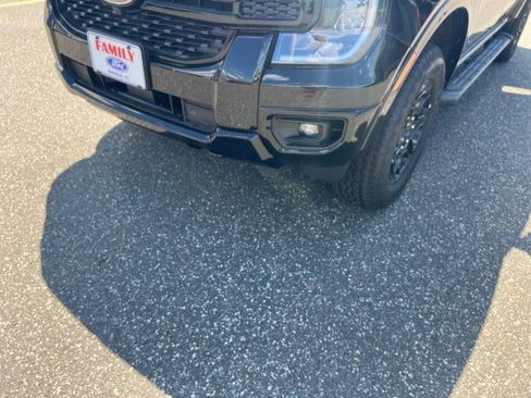 New 2026 Ford Ranger Lariat w/ FX4 Off-Road Package AWD/4WD image 35