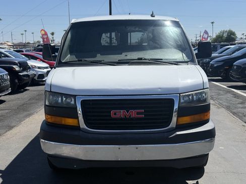 Used 2018 GMC Savana 3500 LT w/ LT Preferred Equipment Group image 15