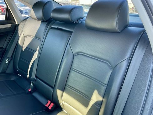 Used 2020 Volkswagen Passat 2.0T SE w/ Sunroof Package image 27