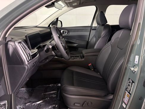 New 2026 Kia Sorento EX FWD image 16