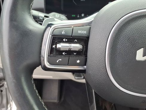 Used 2025 Kia Sorento SX Prestige AWD/4WD image 20