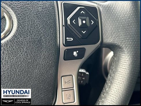 Used 2021 Toyota 4Runner SR5 Premium AWD/4WD image 29