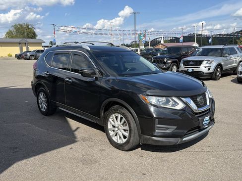 Used 2020 Nissan Rogue SV AWD/4WD image 3
