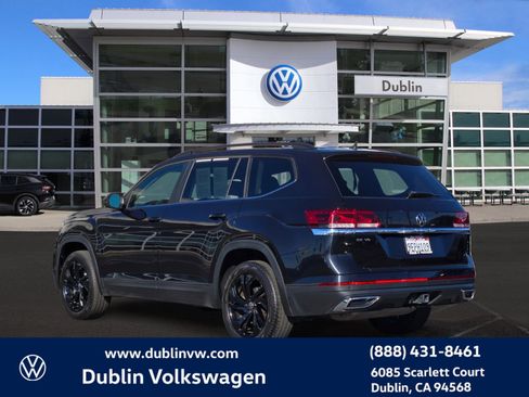 Certified 2023 Volkswagen Atlas SE w/ Panoramic Sunroof Package image 6