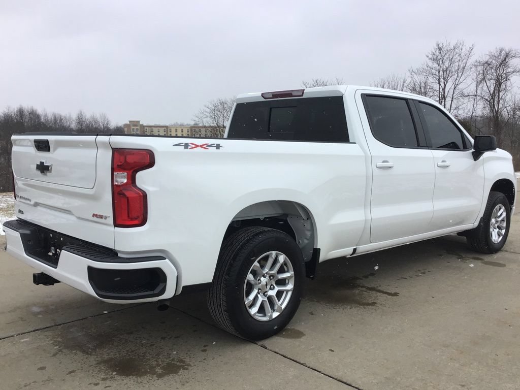 Used 2025 Chevrolet Silverado 1500 RST w/ Convenience Package II AWD/4WD image 4