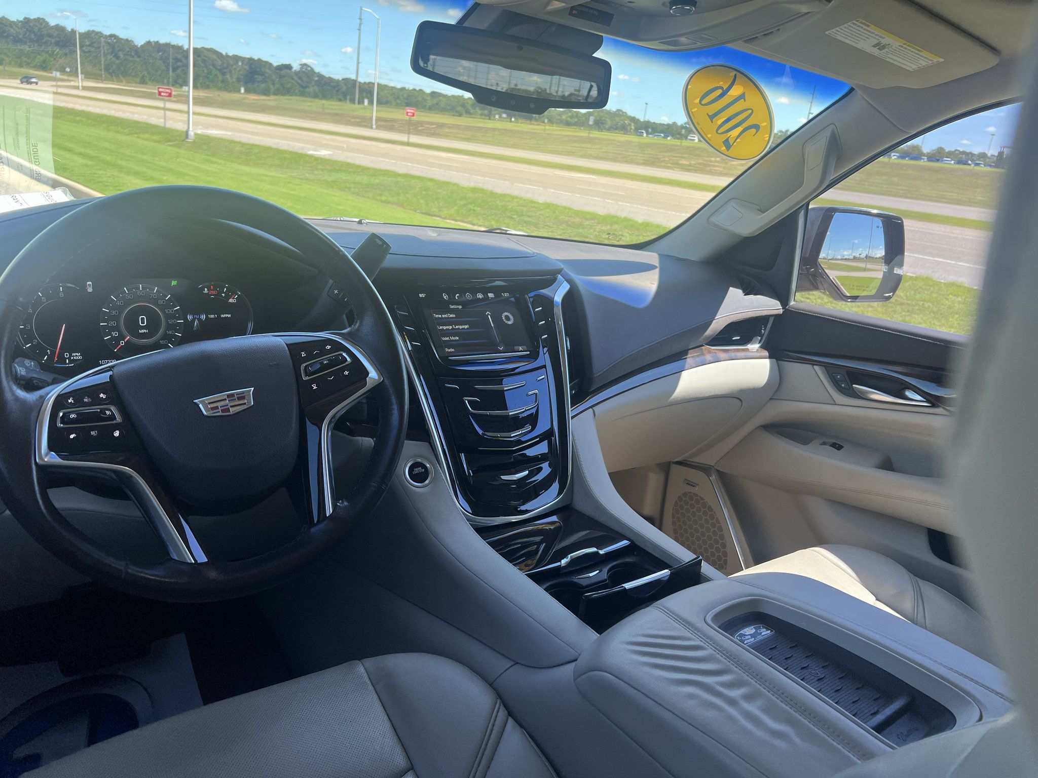 Used 2016 Cadillac Escalade Premium RWD image 22