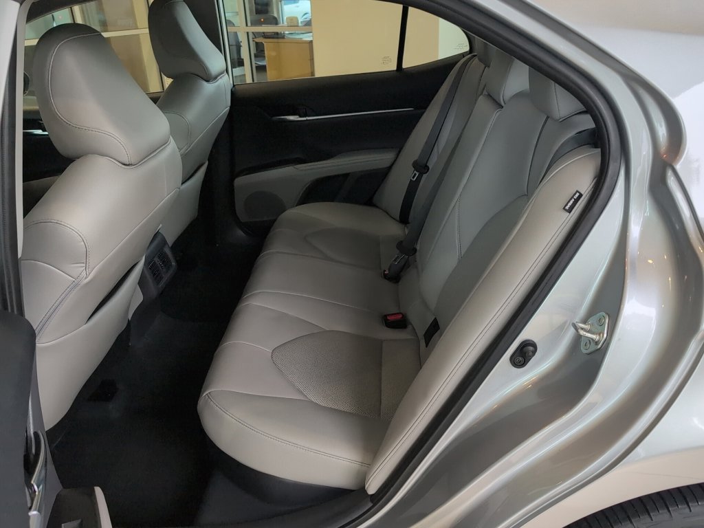 Used 2023 Toyota Camry XLE FWD image 30