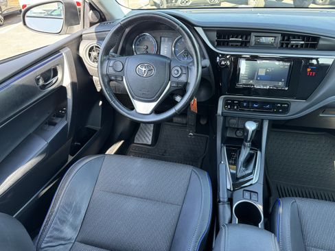 Used 2019 Toyota Corolla SE image 4