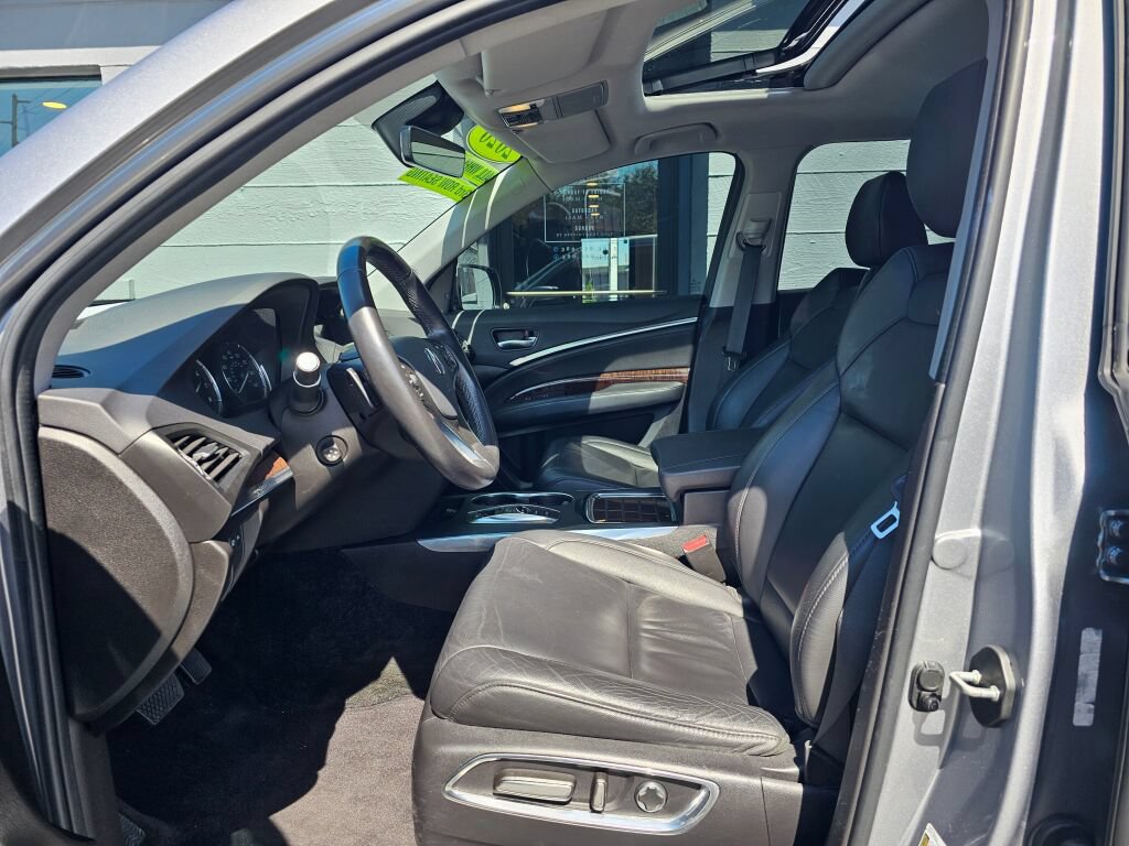 Used 2020 Acura MDX w/ Technology Package AWD/4WD image 24