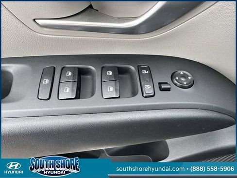 Certified 2023 Hyundai Tucson SE AWD/4WD image 18