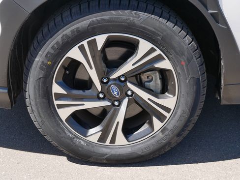 Used 2025 Subaru Crosstrek 2.0i Premium AWD/4WD image 15