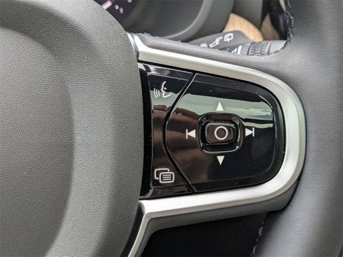 New 2026 Volvo XC60 B5 Core image 29