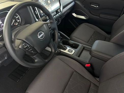 New 2026 Nissan Frontier SV w/ Tow Package AWD/4WD image 10