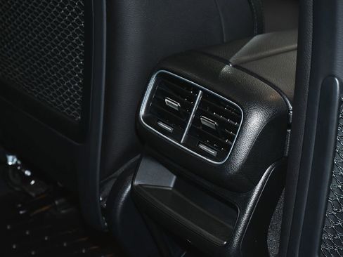 Used 2020 Mercedes-Benz GLE 450 4MATIC image 58