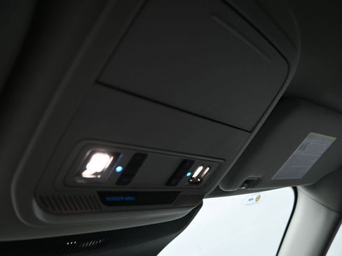 New 2026 Ford Explorer Active image 23