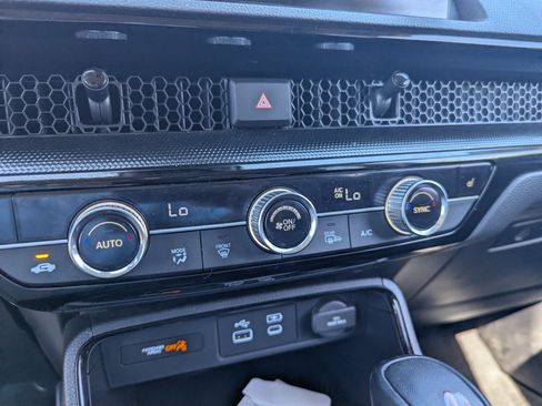 Used 2025 Honda CR-V EX-L image 27