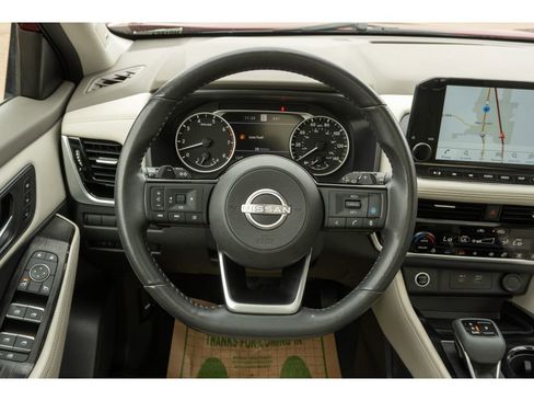 Used 2022 Nissan Rogue SL w/ SL Premium Package image 20