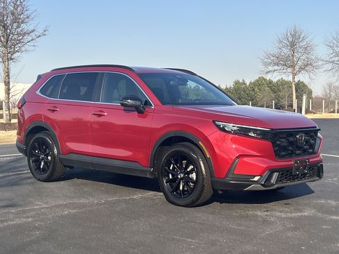 Certified 2025 Honda CR-V Sport image 2