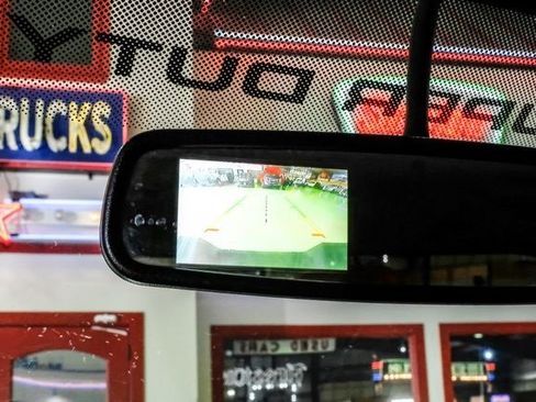 Used 2015 Ford F250 XLT w/ XLT Interior Package image 20