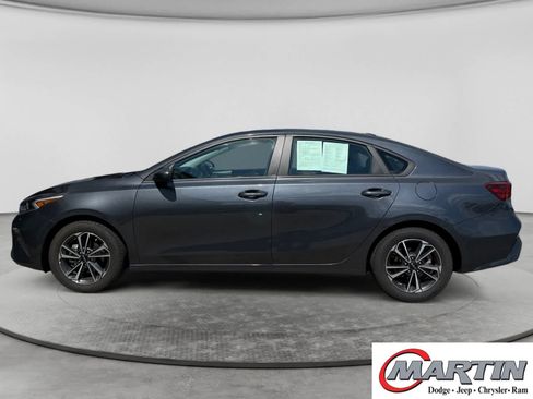Used 2024 Kia Forte LXS FWD image 8