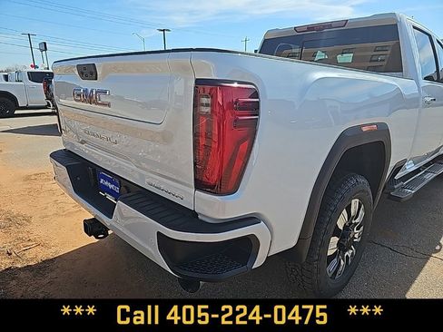 New 2026 GMC Sierra 2500 Denali w/ Denali Reserve Package image 17