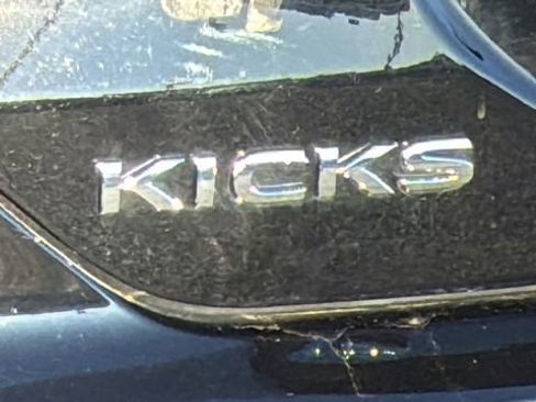 Used 2024 Nissan Kicks SV image 28