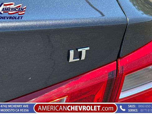 Used 2023 Chevrolet Malibu LT FWD image 38
