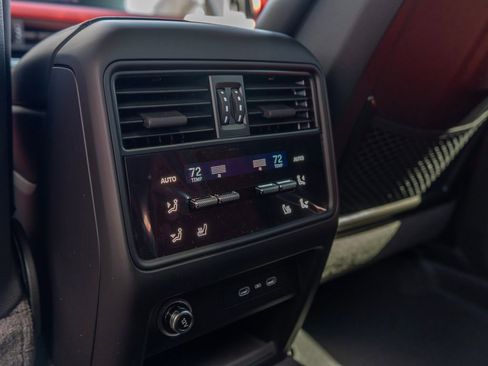 New 2026 Porsche Cayenne GTS AWD/4WD image 27