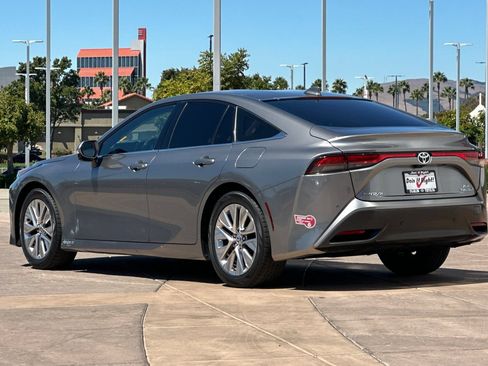 Certified 2023 Toyota Mirai w/ Advanced Technology Package RWD image 6