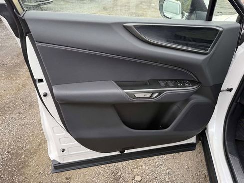 Used 2025 Lexus NX 350 AWD image 12