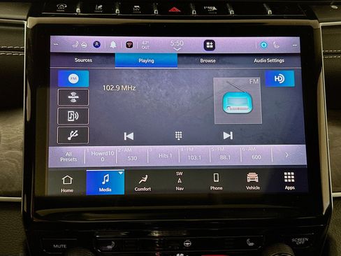 Used 2023 Jeep Grand Cherokee L Limited image 21