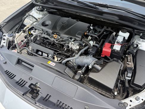 Used 2023 Toyota Camry SE FWD image 34