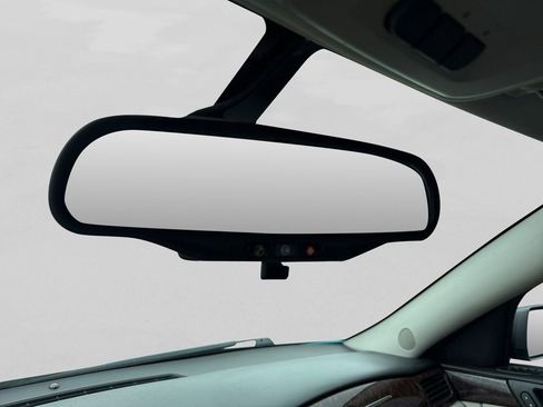 Used 2012 Chevrolet Impala LT w/ LT Sunroof Package FWD image 26