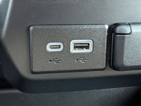 Used 2021 GMC Sierra 1500 SLT w/ SLT Premium Package image 22