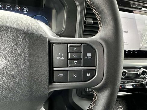 New 2025 Ford F150 Lariat w/ Equipment Group 502A High image 25