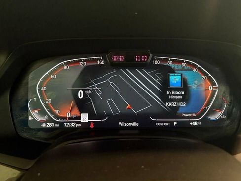 Used 2022 BMW X5 xDrive40i w/ M Sport Package AWD/4WD image 10