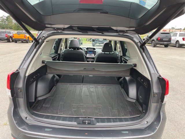 Used 2023 Subaru Forester Limited AWD/4WD image 59