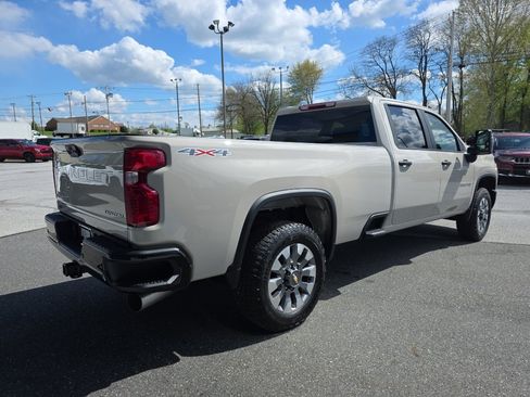 New 2026 Chevrolet Silverado 2500 Custom w/ Custom Value Package AWD/4WD image 5