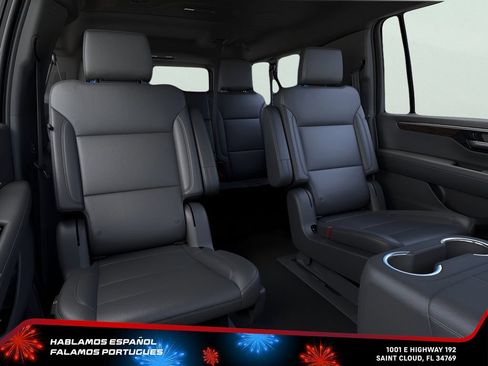 New 2026 Chevrolet Suburban LT w/ Comfort Package AWD/4WD image 11