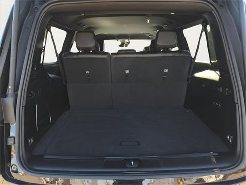 Used 2024 Jeep Wagoneer L Series II image 35