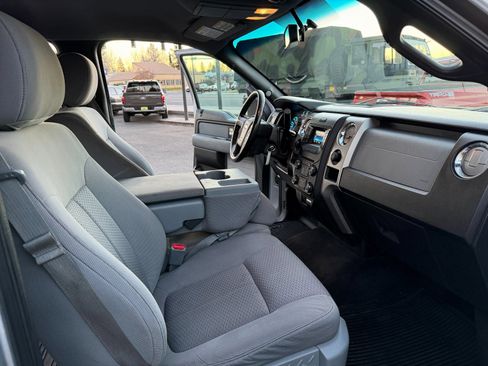 Used 2013 Ford F150 XLT w/ XLT Chrome Pkg image 12