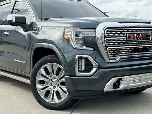 Used 2020 GMC Sierra 1500 Denali w/ Denali Ultimate Package image 9
