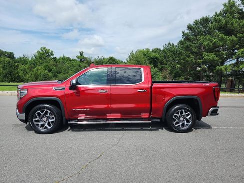 Certified 2023 GMC Sierra 1500 SLT w/ SLT Premium Package AWD/4WD image 2