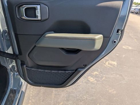 New 2026 Jeep Gladiator Mojave AWD/4WD image 29
