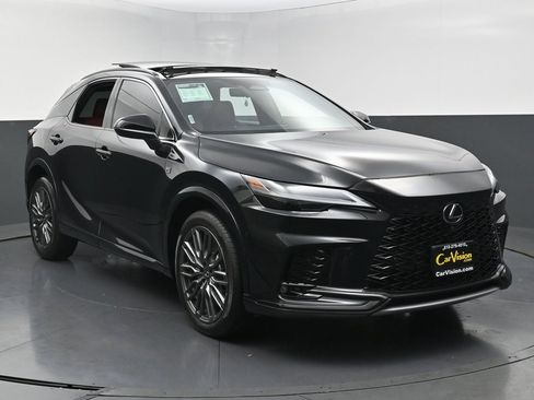 Used 2023 Lexus RX 500h F Sport image 3